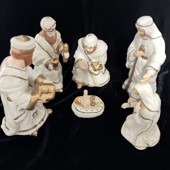 VTG 6 pc Nativity Manger Scene Glazed Porcelain White Gold trim Figurines 1990s - Picture 1 of 13